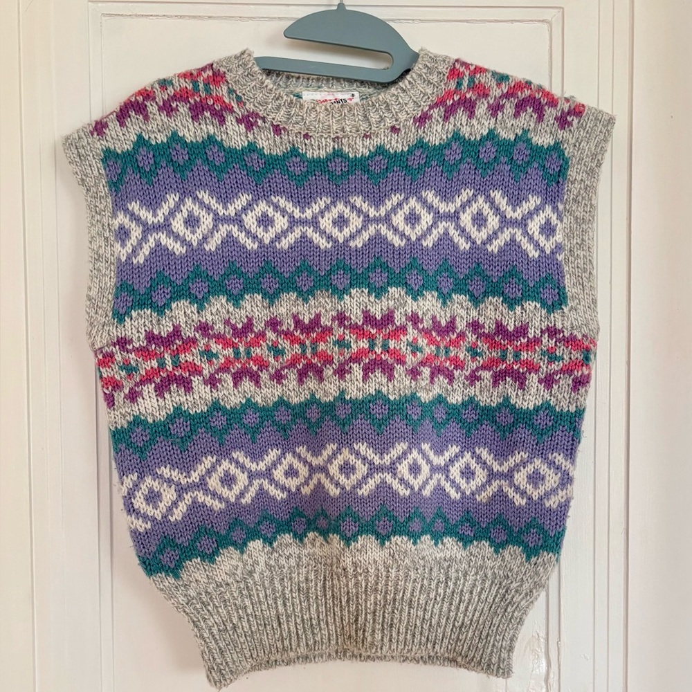 Vintage Fair Isle Knit Sweater Vest in Purple Multi